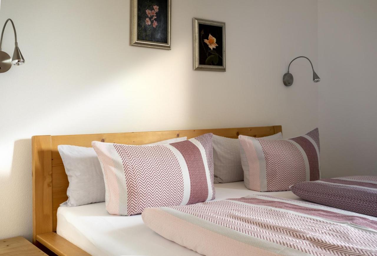Pension Bernhardhof Otterfing Экстерьер фото