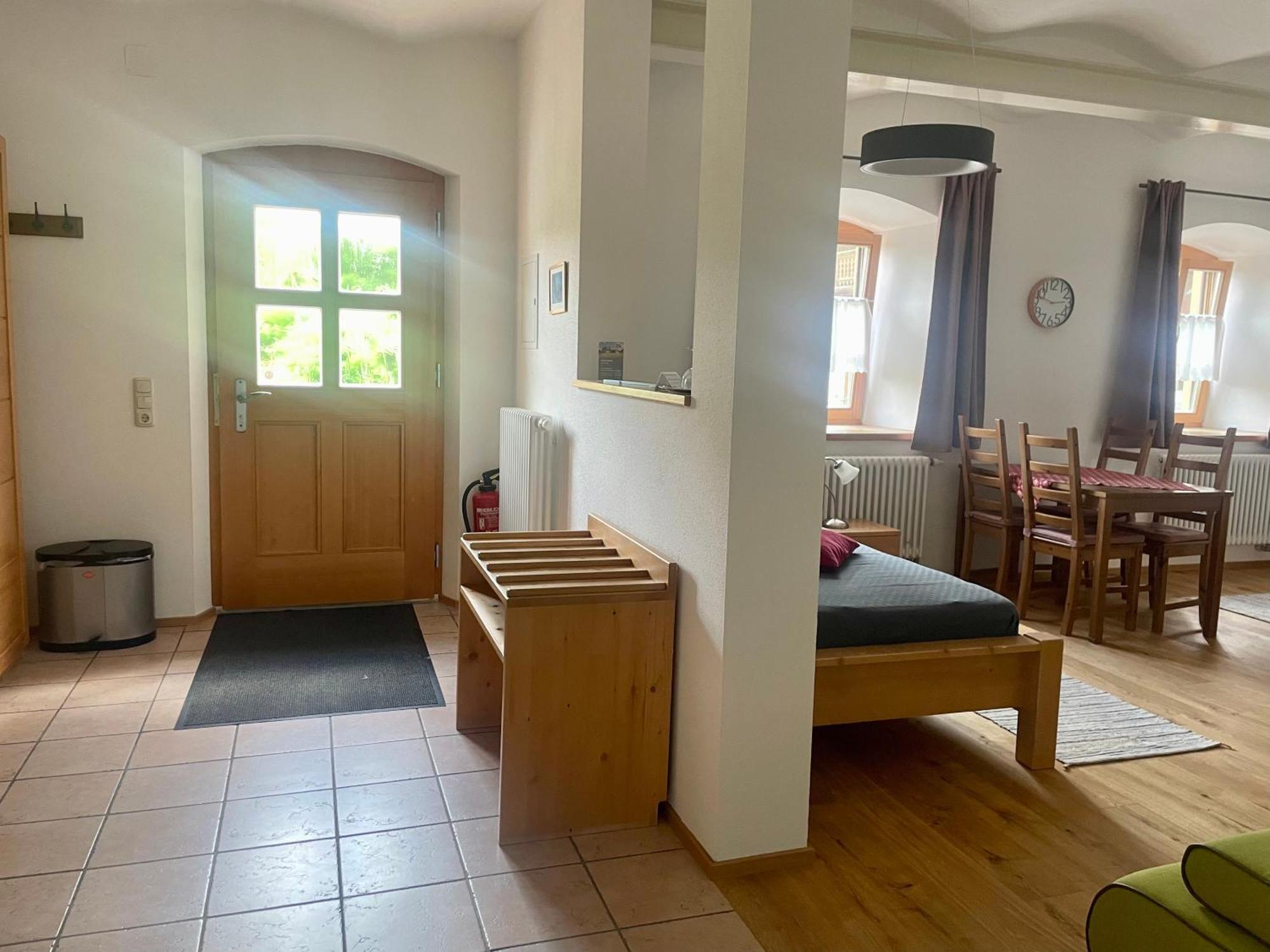 Pension Bernhardhof Otterfing Экстерьер фото